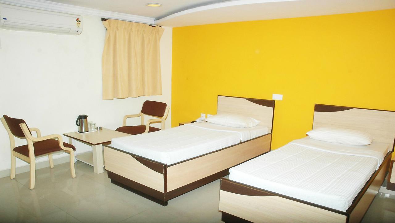 Vaishnavi Group Of Hotels Hyderabad Exterior foto